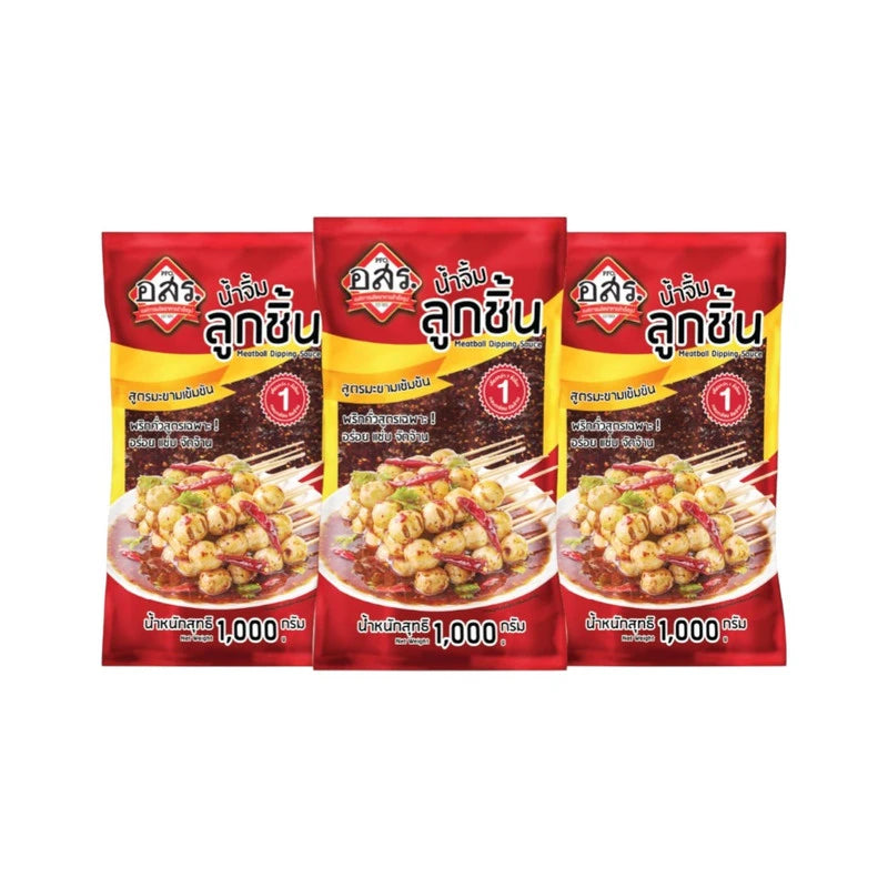 Aor Sor Ror Tamarind Dipping Sauce for meatballs in a 1000g bag, showing rich, dark sauce in a clear container.
