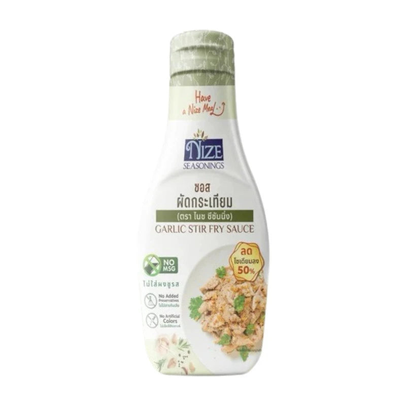NIZE Clean Garlic Stir-Fry Sauce in a bottle, reduced sodium, no MSG, ideal for dipping and cooking with fresh garlic flavor.