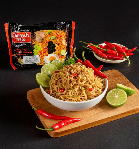 Domin Mie Fried Instant Noodles Hot Chicken Lemon