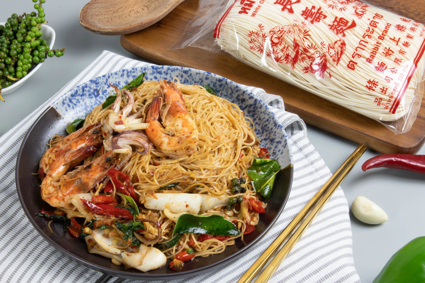 Rabbit Brand White Chinese Noodles 1kg