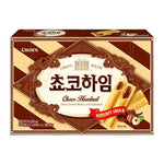 Crown Choco Heim Cream Wafer with Hazelnuts in 142g package, showing layered chocolate and hazelnut cream filling.