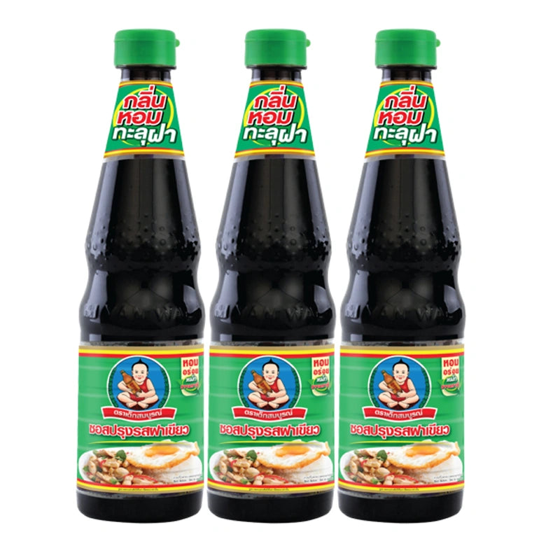 DEK SOM BOON seasoning bottles, 600 ml each, arranged in a row, showcasing the clear plastic bottles and labels.