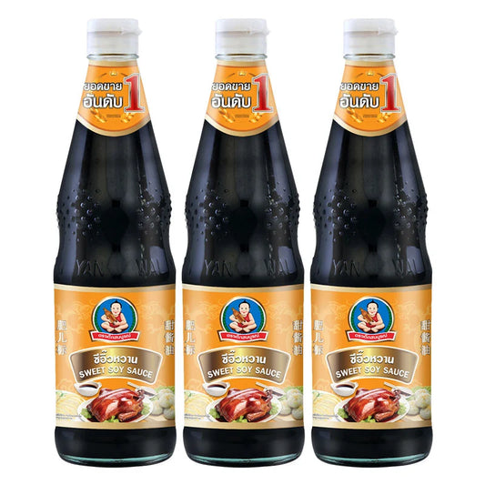 Bottle of DEK SOM BOON Sweet Sauce 970g, showing the label and packaging of the Thai sweet sauce product.