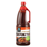 Chungjungone Pork Bulgogi Marinade 2kg bottle, dry grocery product with a label featuring Korean cuisine branding and ingredients.