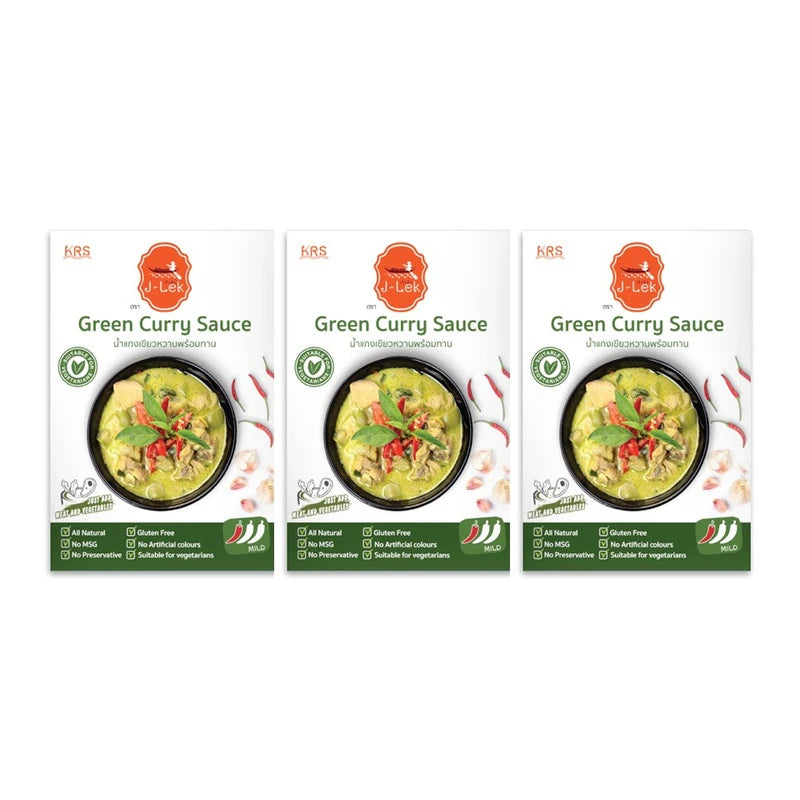 J-LEK Green Curry Soup 250g pack, ready-to-eat Thai green curry with vegetables in a bowl, three-pack, appetizing and flavorful.
