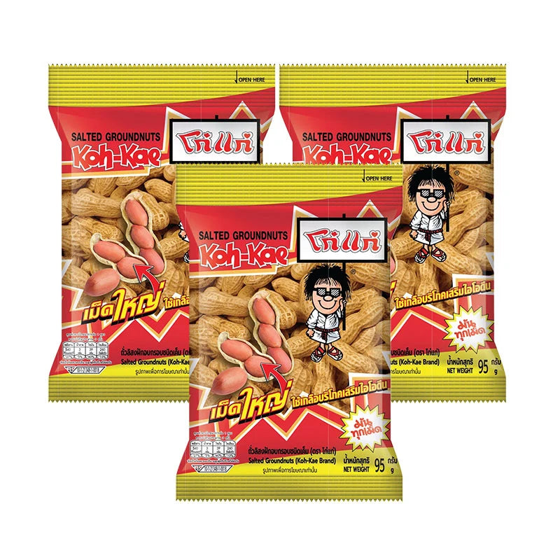 KOHKAE Peanut snack pack, 95g x 3, featuring crunchy roasted peanuts in a resealable bag.