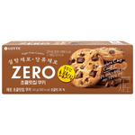 Lotte Zero Chocolate Chip Cookie showing a golden-brown cookie with chocolate chips, perfect for snack lovers.