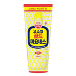 Otoki Gold Mayonnaise 800g jar, creamy and smooth dry grocery condiment from OTOKI, shown in a clear plastic jar.