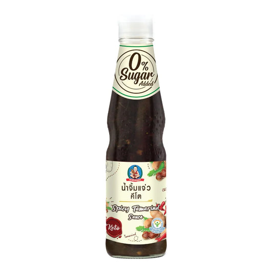 DEKSOMBOON Keto Spicy Tamarind Sauce in 320g jar, featuring rich tamarind and spicy chili flavor, suitable for keto recipes.