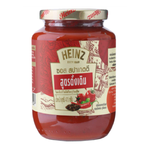 Heinz Spaghetti Instant Thai sauce packet, grocery product with colorful label and branding, ready for quick meal preparation.