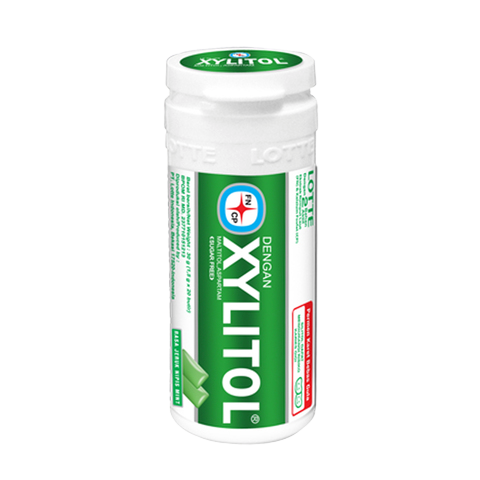 Lotte Xylitol Lime Mint healthy confectionery snack featuring lime and mint flavors in a colorful package.