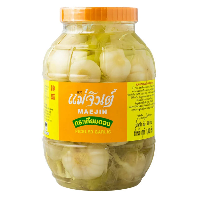 Jar of MAE JIN Garlic Pickle in a 1.8 kg container, showcasing the jar filled with garlic pickle and label details.