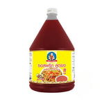 Deksomboon Vegetarian Chili Sauce 2300g jar, Thai dry grocery product with spicy chili and vegetarian ingredients.