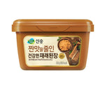 Singsong Denjang Korean soybean paste 500g in a jar, traditional dry grocery condiment for Korean cooking
